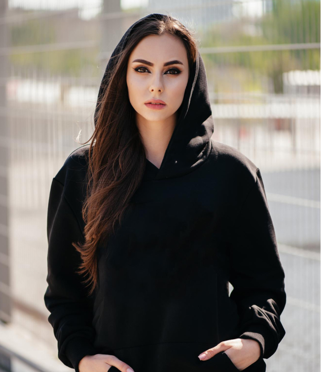 black-hoodie